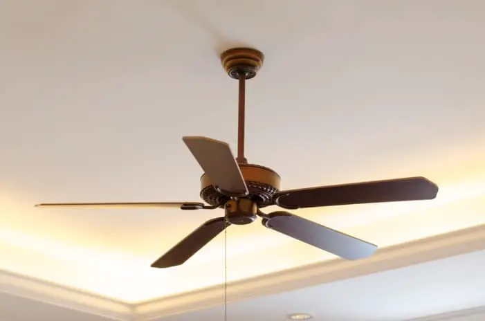 how much electricity does a ceiling fan use