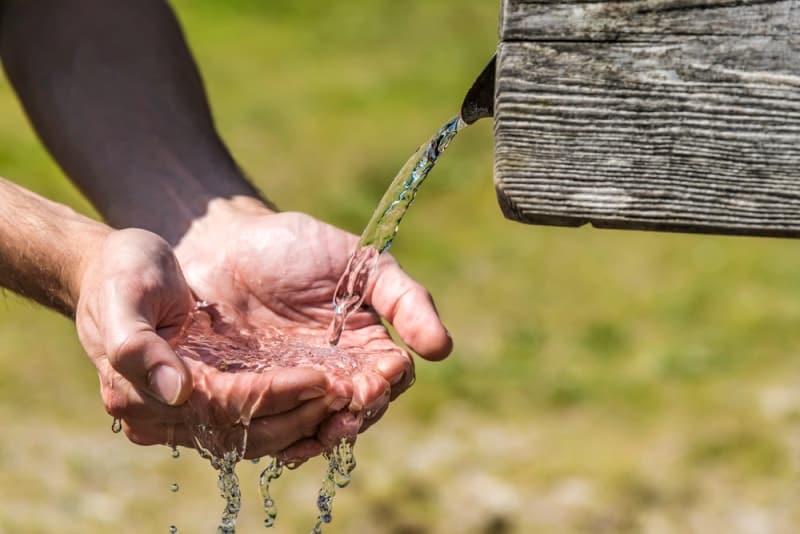 why-does-my-water-smell-like-sulfur-fresh-air-guru